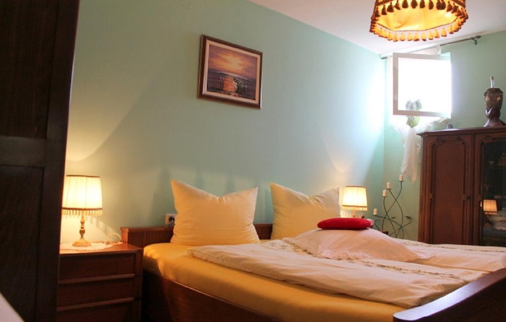 Apartments Nanut ชิเบนิก ห้อง รูปภาพ